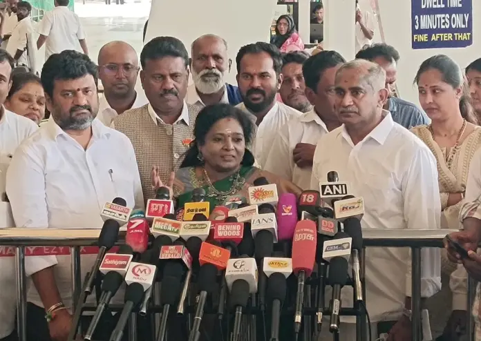 Tamilisai Soundararajan press meet