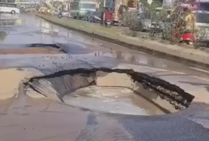 Pillur water pipeline burst