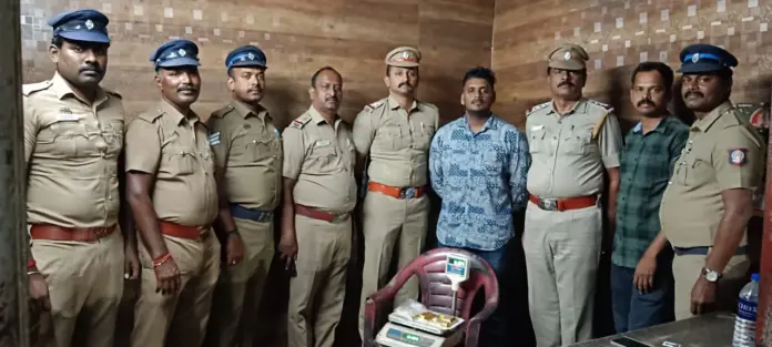 Walayar checkpost gold seizure