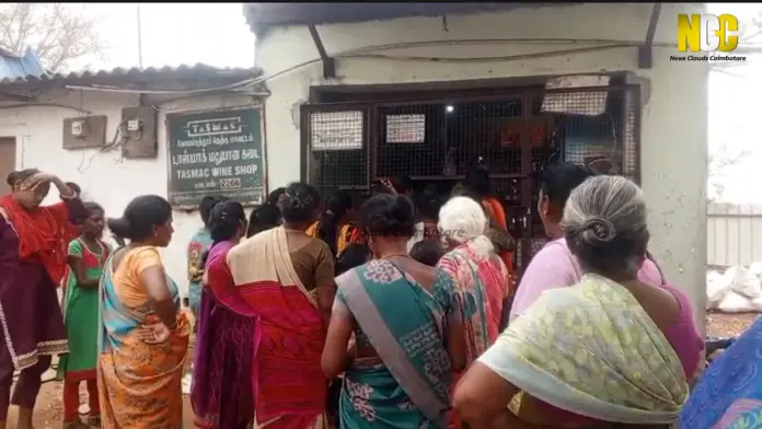 Women protest against TASMAC