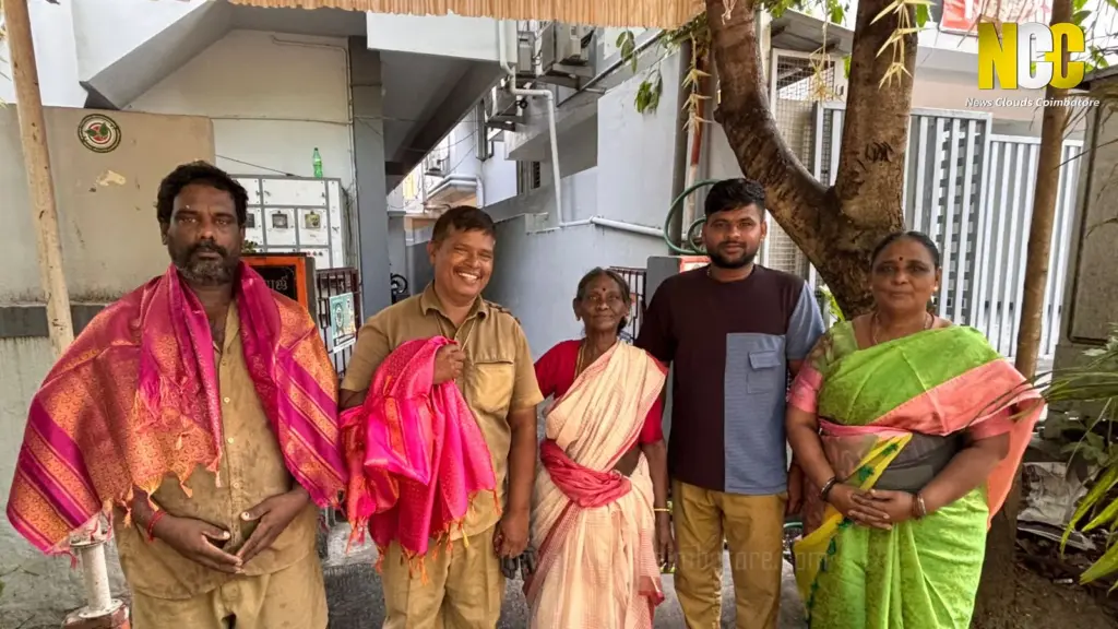 Coimbatore corporation worker returns gold chain