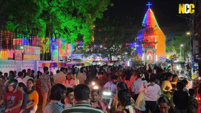 Puliyakulam Church Festival Crowd